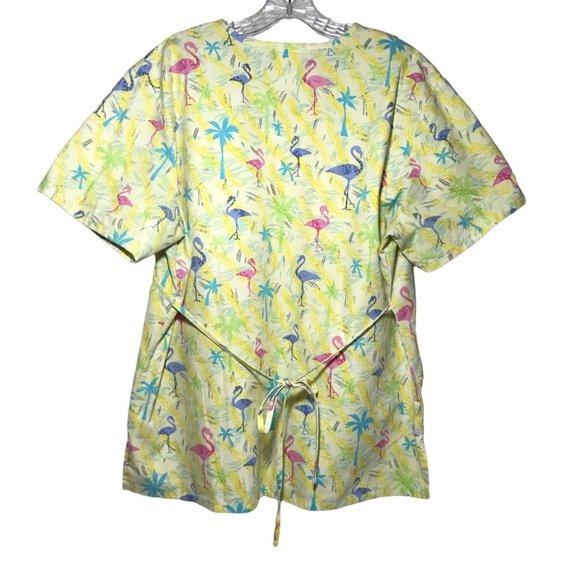 SB Brand Multicolor Flamingo Print Womens Scrub Top Size L Yellow - Picture 2 of 2